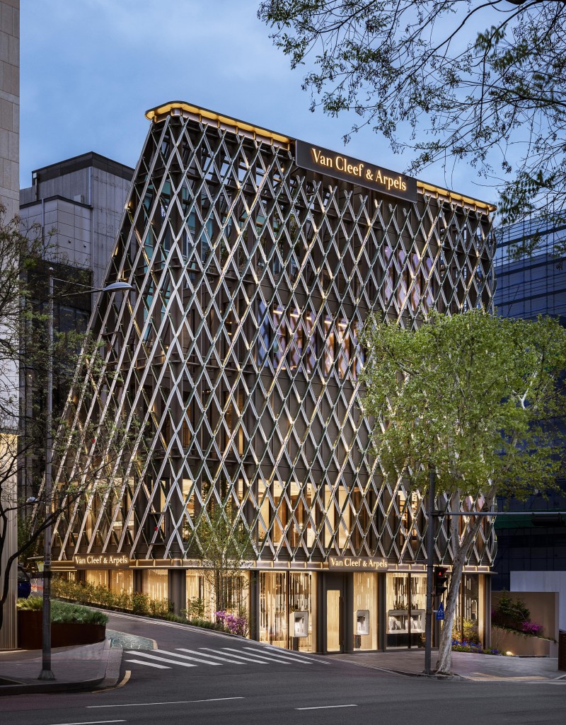 Jouin Manku - Van Cleef & Arpels’ Seoul Maison