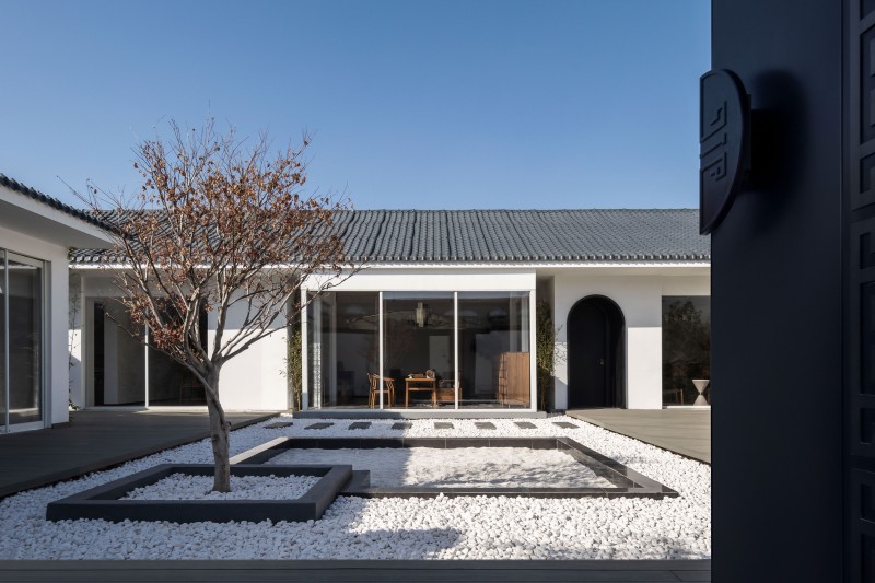 ESSE&C Design Consultancy Co.,Ltd. - Serene Courtyard